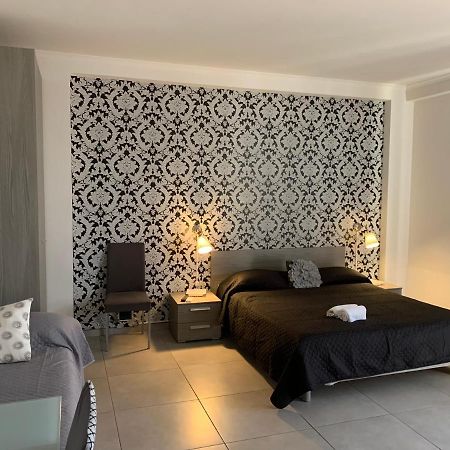 Raggio Di Sole Aparthotel San Cesareo Eksteriør bilde