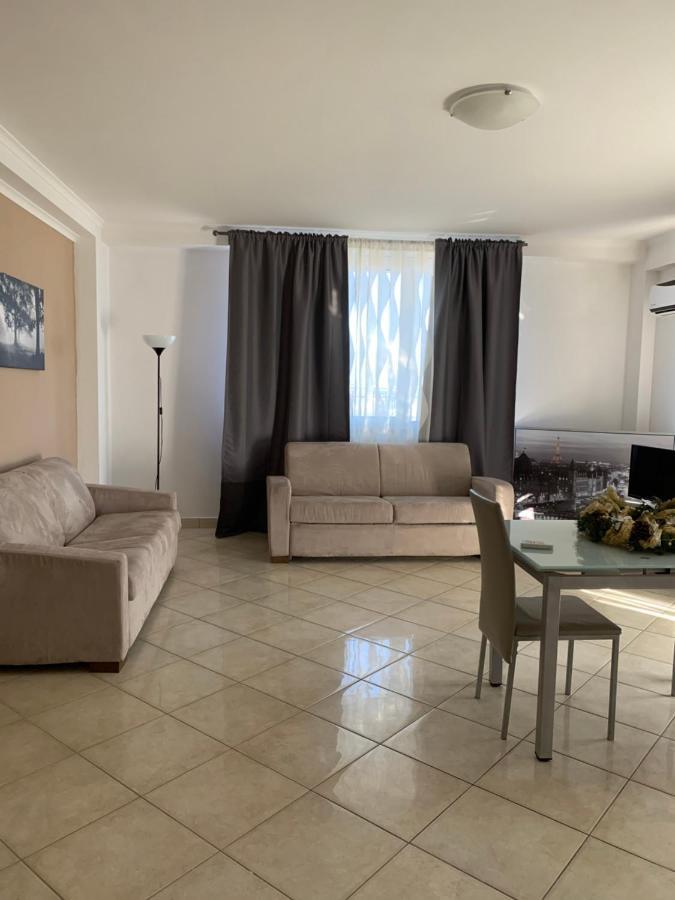 Raggio Di Sole Aparthotel San Cesareo Eksteriør bilde
